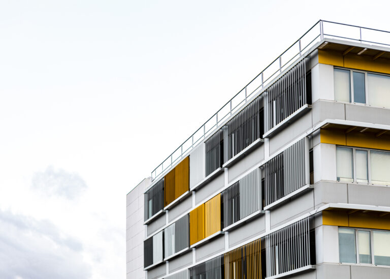 Flat for Sale on Anna Arch